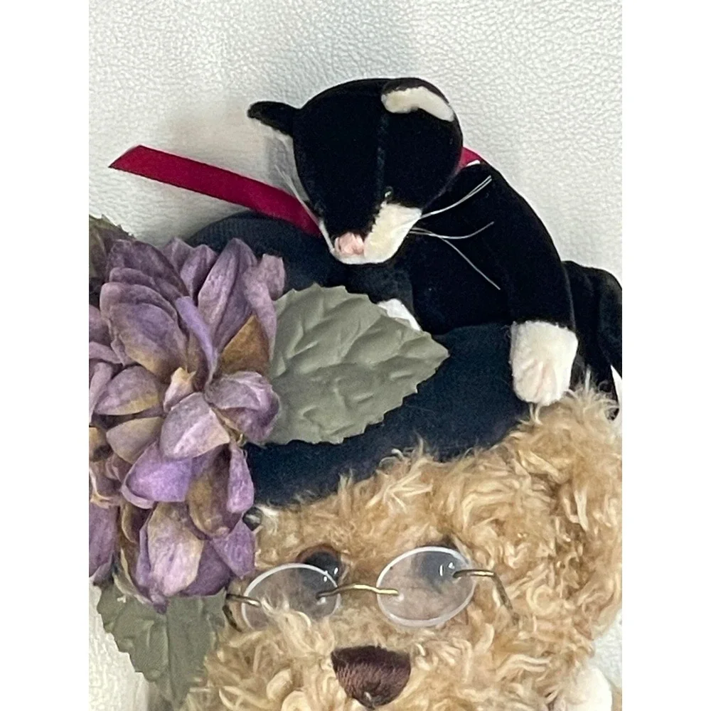 Bearington Collection Bear Holding Cats 15